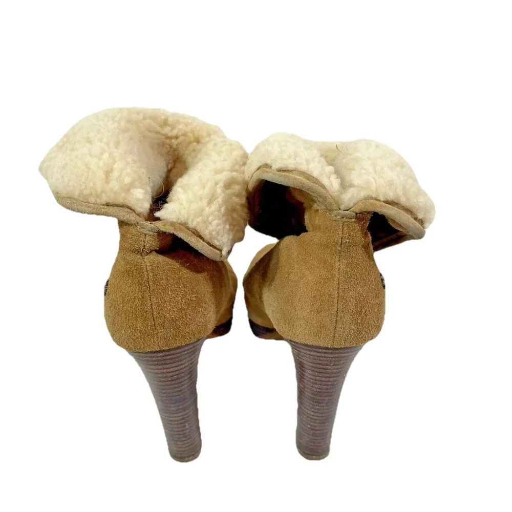 UGG Dandylion Booties Sz 8.5 Suede Sheepskin Foldover Shearling Heeled Chestnut